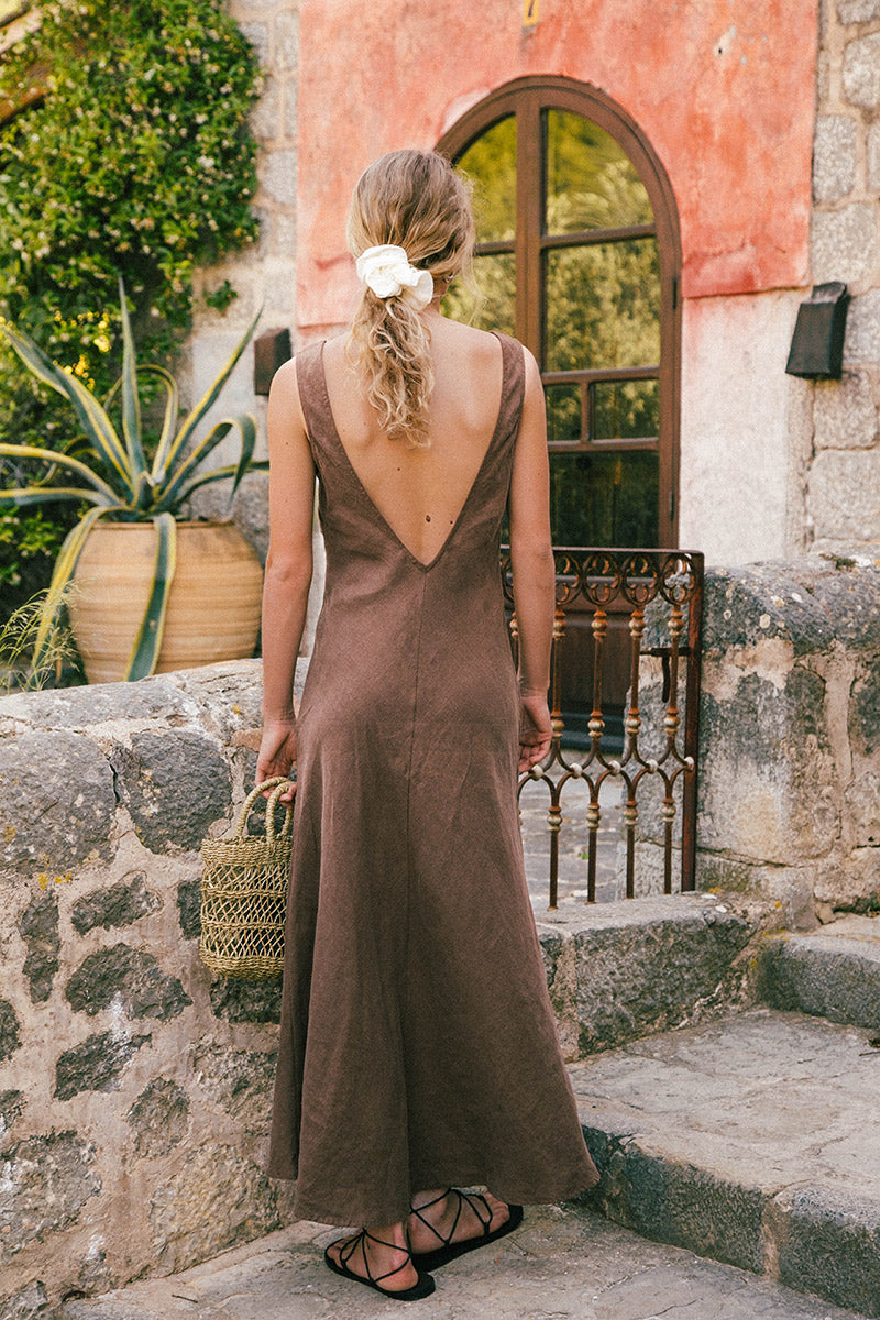 Rove Linen Maxi Dress - Low Back
